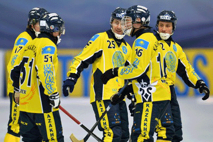 Шесть бывших игроков нижегородского "Старта" вошли в состав сборной Казахстана по хоккею с мячом