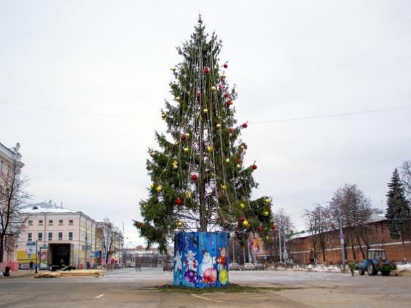 Петербургская компания "Мегаполис" стала победителем торгов на право украсить улицы Нижнего Новгорода к Новому году