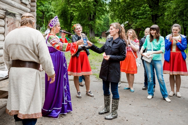Нижегородская компания "Евродом" приняла участие в русской свадьбе