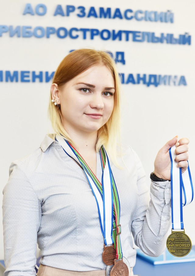 Серебро и бронзу завоевала тяжелоатлетка Надежда Чурилова из Нижегородской области в международных соревнованиях