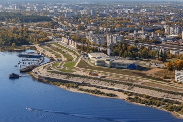 Жители Дзержинска Нижегородской области снова жалуются на едкий химический запах в городе