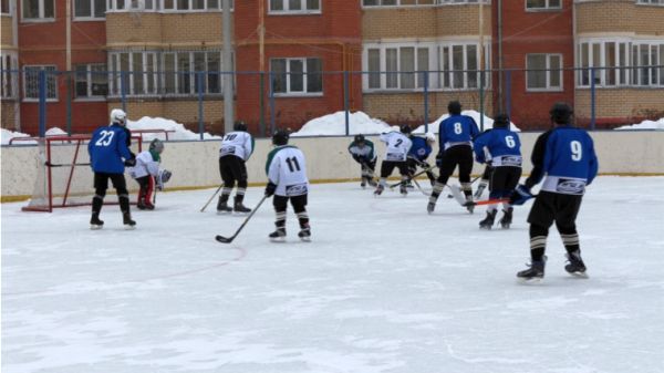 Игры Школьной хоккейной лиги второго сезона проходят в Чебоксарах 