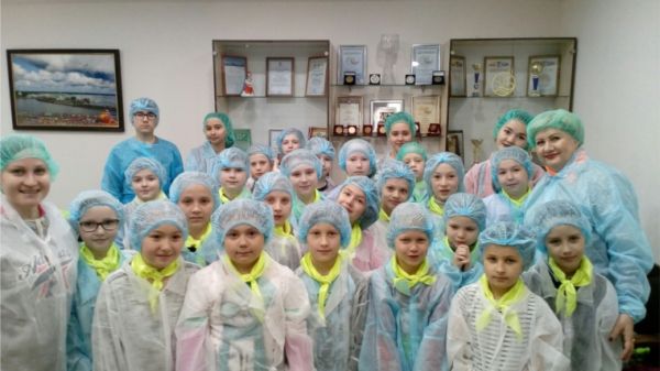 Чебоксарские школьники посещают с экскурсиями промышленные предприятия города