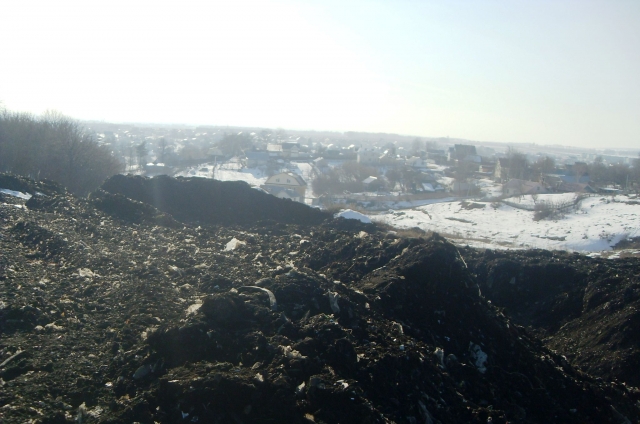 Крупная несанкционированная свалка обнаружена возле деревни Кусакова в Богородском районе Нижегородской области
