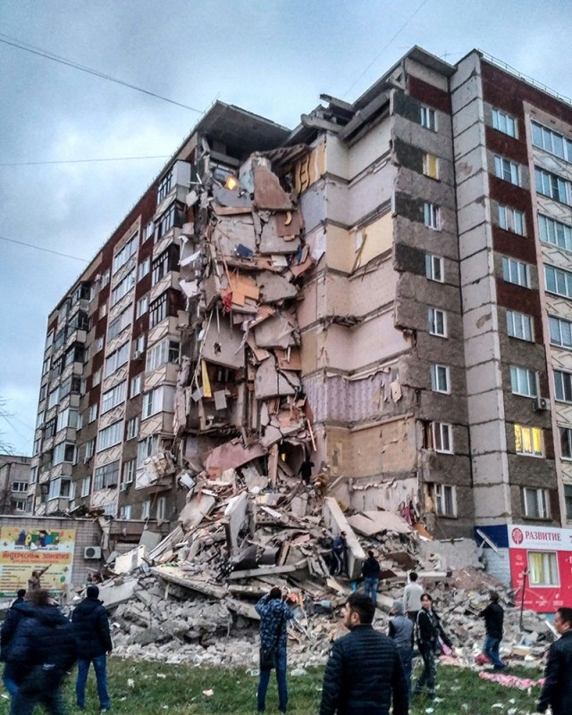  Три подъезда в частично обрушившемся доме в Ижевске признаны пригодными для проживания