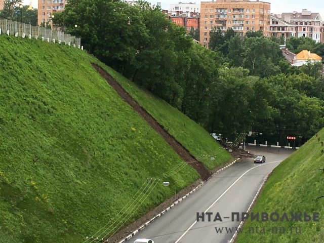 Сход грунта произошел на Зеленском съезде у стен Нижегородского кремля
