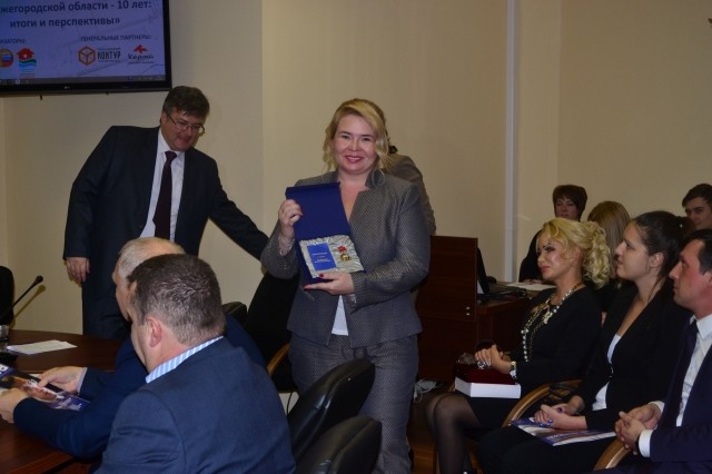 Нижегородское правительство наградило "Евродом" медалью за заслуги в строительстве
