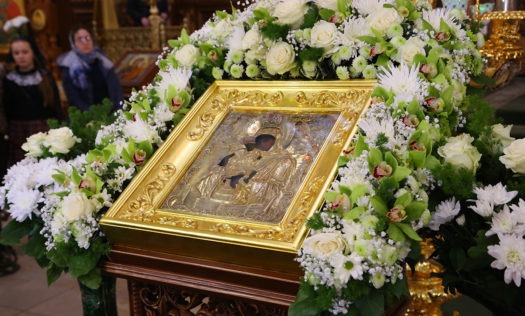 Старинная икона Божией Матери "Достойно есть" будет передана в Новодевичий Алексеевский монастырь в Арзамасе Нижегородской области