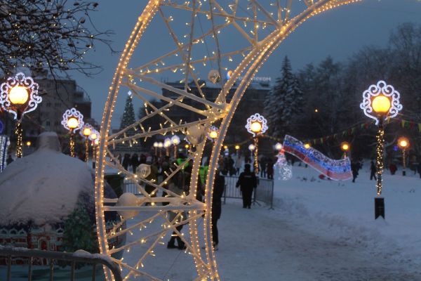 Около 60 тысяч человек посетили новогоднюю площадку на площади Горького в Нижнем Новгороде с конца декабря 2016 года