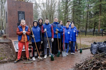 Всероссийский субботник на мемориалах ВОВ стартовал в Нижегородской области