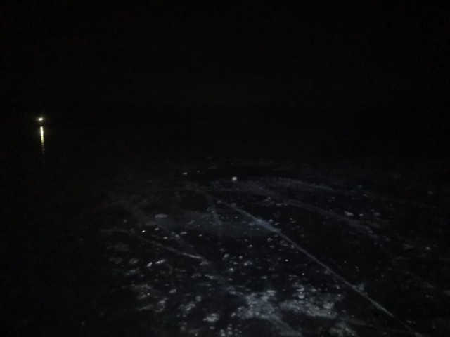 Водолазы извлекли тело пассажира УАЗ из-подо льда в Навашине Нижегородской области