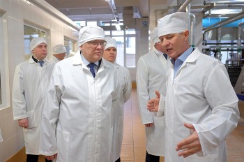 Кировские власти ведут переговоры с компаниями по переработке молока