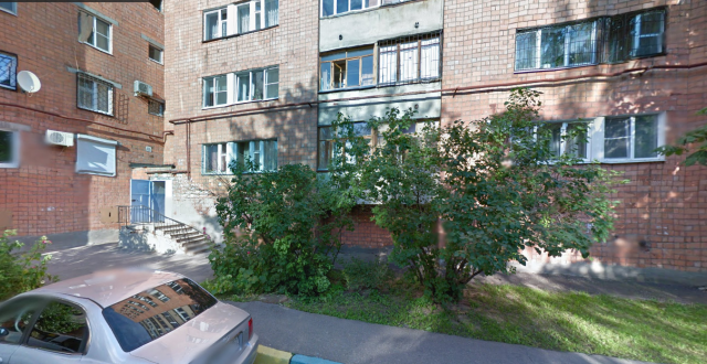 Жильцы дома на ул. Родионова в Нижнем Новгороде обвиняют свой бывший ДУК в намеренной порче имущества
