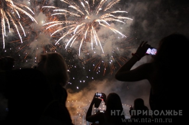 Праздничный новогодний фейерверк состоится в 01:30 1 января на пл. Минина и Пожарского в Нижнем Новгороде