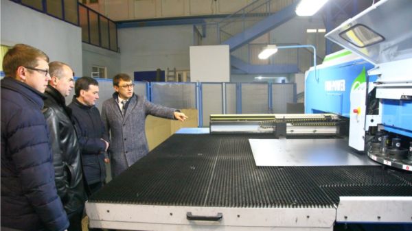 Иван Моторин и Алексей Ладыков в рамках рабочей поездки посетили производственные предприятия г. Чебоксары