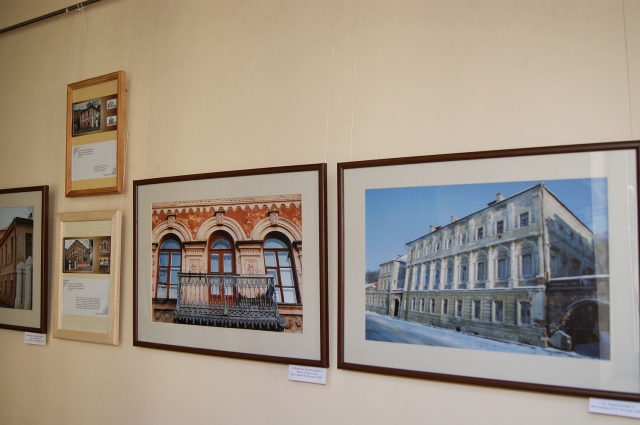 Фотовыставка "Дом, который построил Кизеветтер" открылась в администрации Нижегородского района Нижнего Новгорода