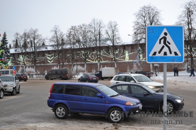 Штраф за непропуск пешеходов для водителей будет увеличен до 2,5 тысяч рублей с 10 ноября