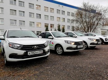 Пятьдесят санитарных автомобилей поступили медикам Нижегородской области