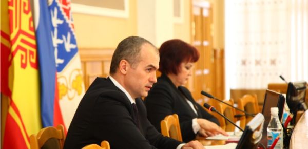 "К злоупотреблениям и нарушениям со стороны должностных лиц нельзя относиться формально", - Алексей Ладыков
