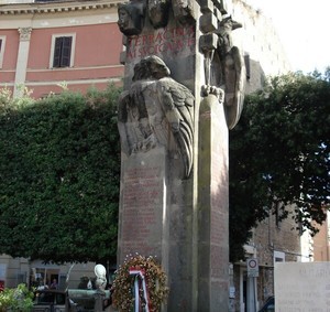 2. Памятник итальянским воинам - фото 52