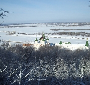 Вид на Печерский монастырь с улицы Родионова - фото 8