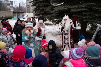 Новый год отметили в обновлённом по ФКГС сквере на ул. Берёзовская в Нижнем Новгороде