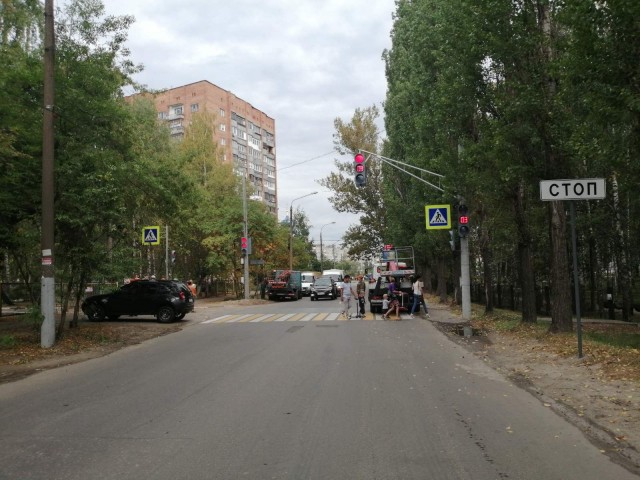 Новый светофор установлен около школы №85 в Нижнем Новгороде