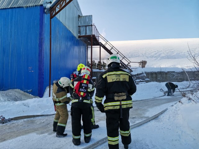Пожар на бывшем мясокомбинате в Нижнем Новгороде ликвидирован