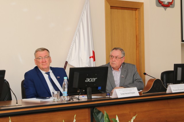 Депутаты Нижнего Новгорода обсудили  отставание по программе благоустройства