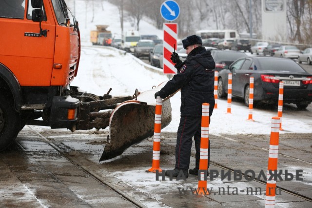 Свыше 150 единиц спецтехники направлено на ликвидацию гололёда и расчистку дорог в Ульяновской области