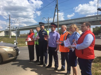 Акция к Международному дню привлечения внимания к железнодорожным переездам прошла в Нижегородской области