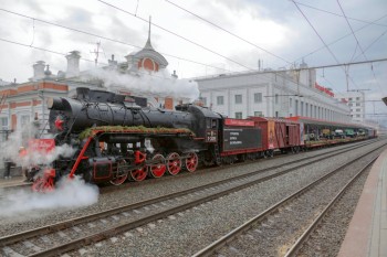 Горьковская железная дорога поздравит пассажиров с Днём Победы