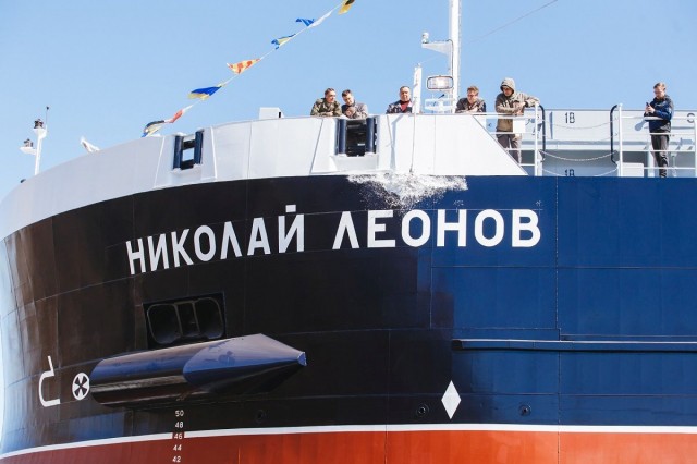 Сухогруз "Николай Леонов" спустили на воду в Нижнем Новгороде