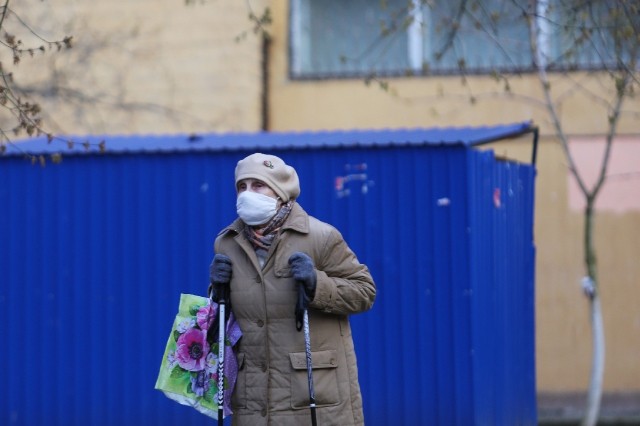 Нижегородцев с признаками ОРВИ обязали носить маски вне дома