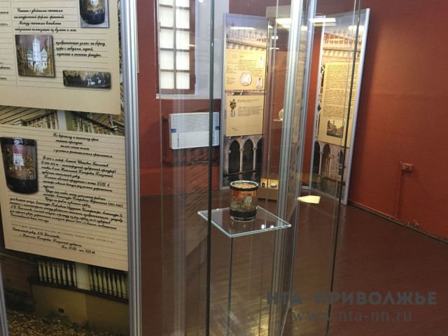 Выставка уникальных предметов "За строкой музейного шифра" открылась в Дмитриевской башне Нижегородского кремля