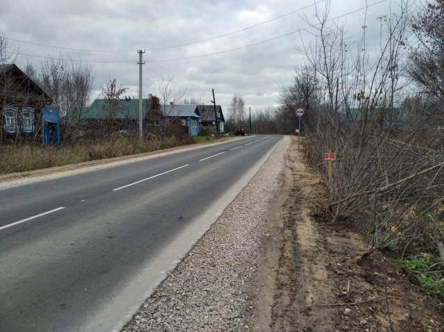 Дорогу к отдалённым сёлам Лысковского района Нижегородской области отремонтировали по новой технологии