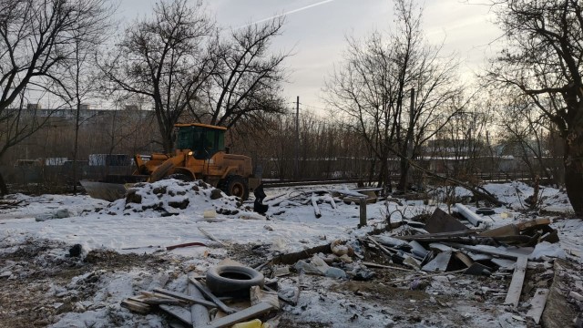 Несанкционированную свалку объемом около 2 тысяч кубометров ликвидируют в Ленинском районе Нижнего Новгорода
