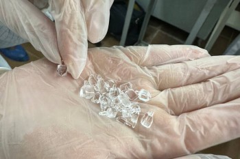Нижегородские ученые создали новую технологию получения кристаллов для лазеров