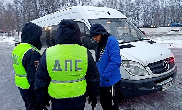 Автобус нелегального перевозчика арестован в Нижегородской области