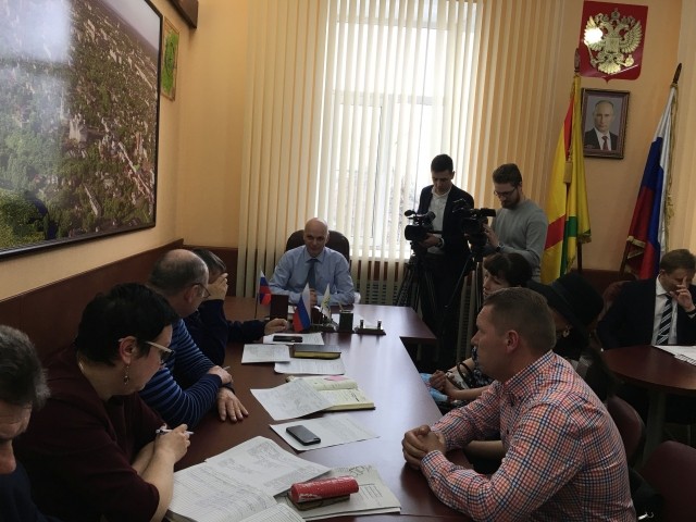 Рабочая группа по решению вопроса достройки жилого дома ЖСПК "Базис" будет создана при мэрии Арзамаса Нижегородской области