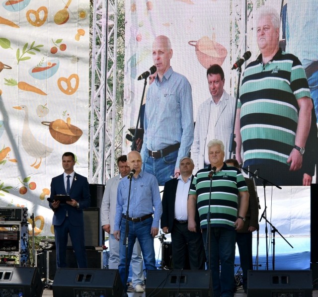 Тысячи гостей посетили фестиваль "Арзамасский гусь" в Нижегородской области