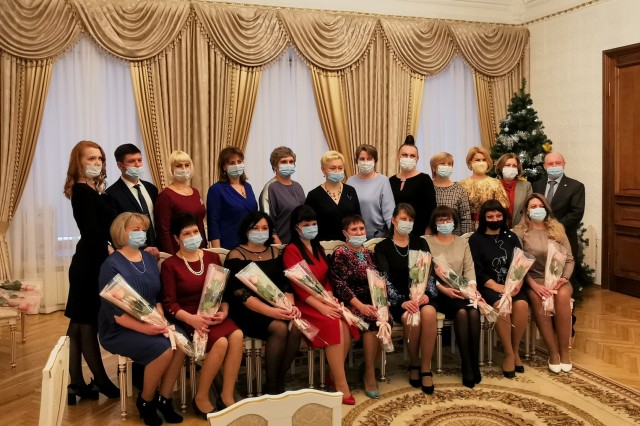 Награды получили 30 работников ЗАГС Нижегородской области