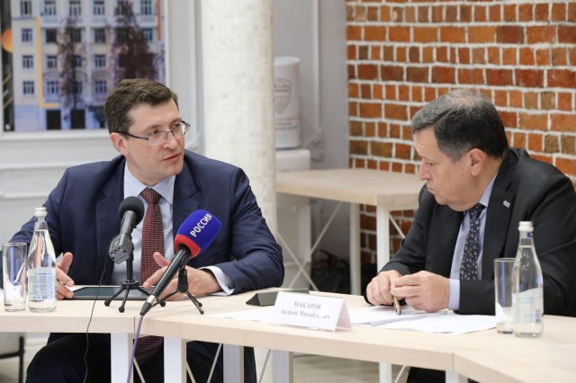Глеб Никитин и Андрей Макаров провели совещание с экономическим блоком нижегородского правительства 