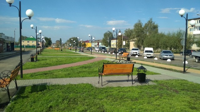 Сквер на улице Ленина в р.п. Вознесенское Нижегородской области открылся после благоустройства