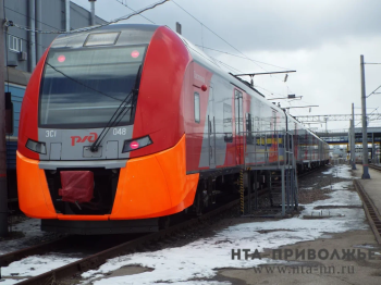 Поезд Нижний Новгород - Москва сделал вынужденную остановку на МЖД