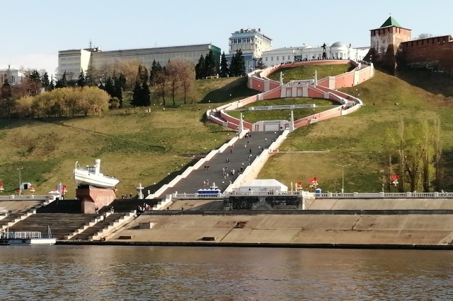 Более 800 нижегородцев примут участие в массовом забеге по Чкаловской лестнице в День города