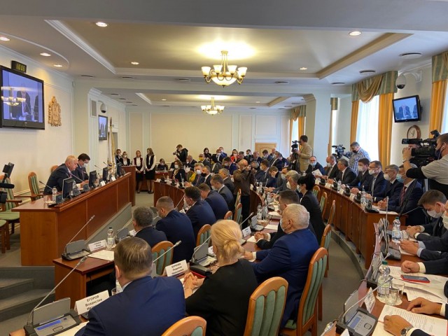 Депутаты Законодательного собрания Нижегородской области VII созыва принесли присягу
