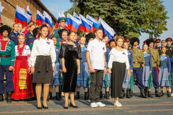 Нижегородцы приняли участие в хоровой акции в честь Дня Государственного флага