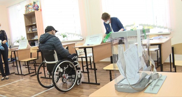 Нижегородские инвалиды-колясочники могут воспользоваться спецтранспортом для поездки на избирательный участок 