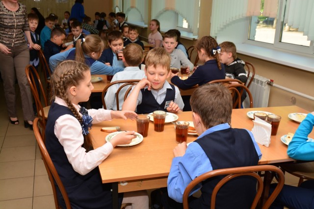 УФАС выявило возможный сговор организатора питания в школах и детсадах Нижнего Новгорода с поставщиками